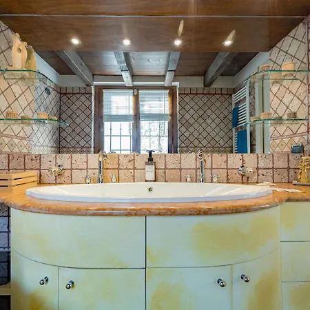 Malpensa Jacuzzi House Villa Ferno Exterior photo